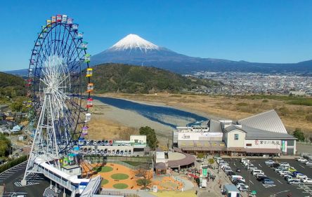 【静岡・富士市】道の駅「富士川楽座」は大人も子どもも1日中遊べる！