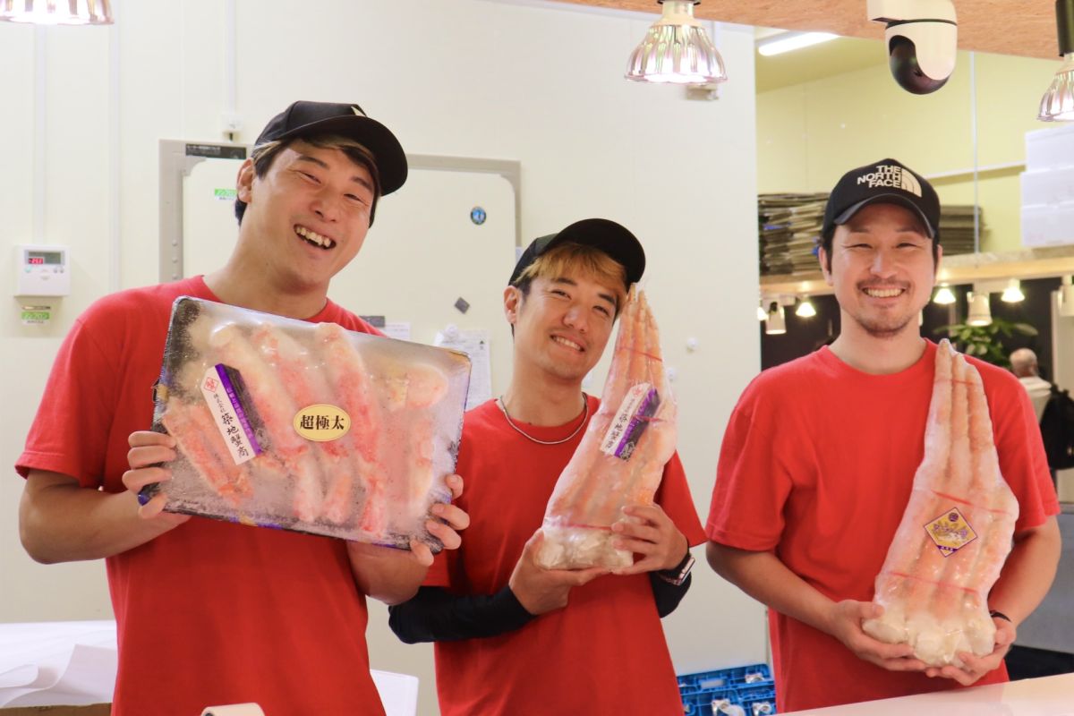 買い物に悩んだら、名物店員さんたちに相談してみてください