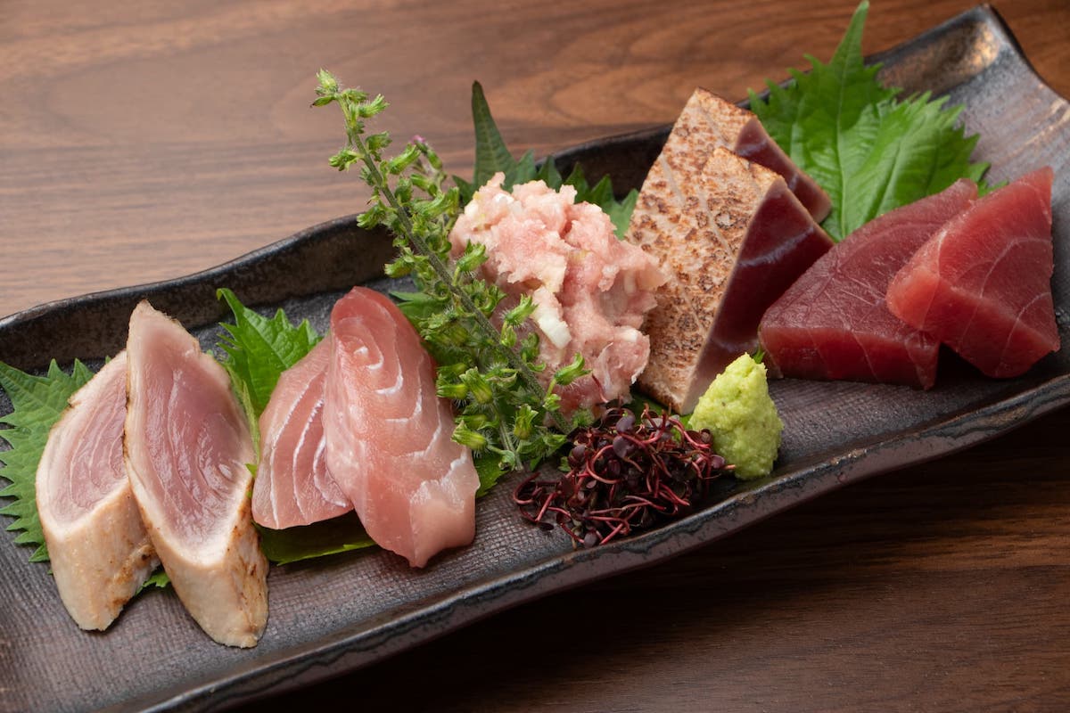 【三浦】「三崎マグロ 5種盛り食べ比べ」