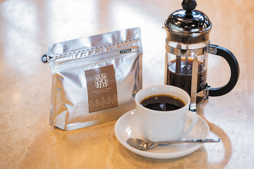 店内でもお土産としても楽しめる「モダンブレンド」660円（テイクアウト　648円）。オリジナルのパッケージも人気