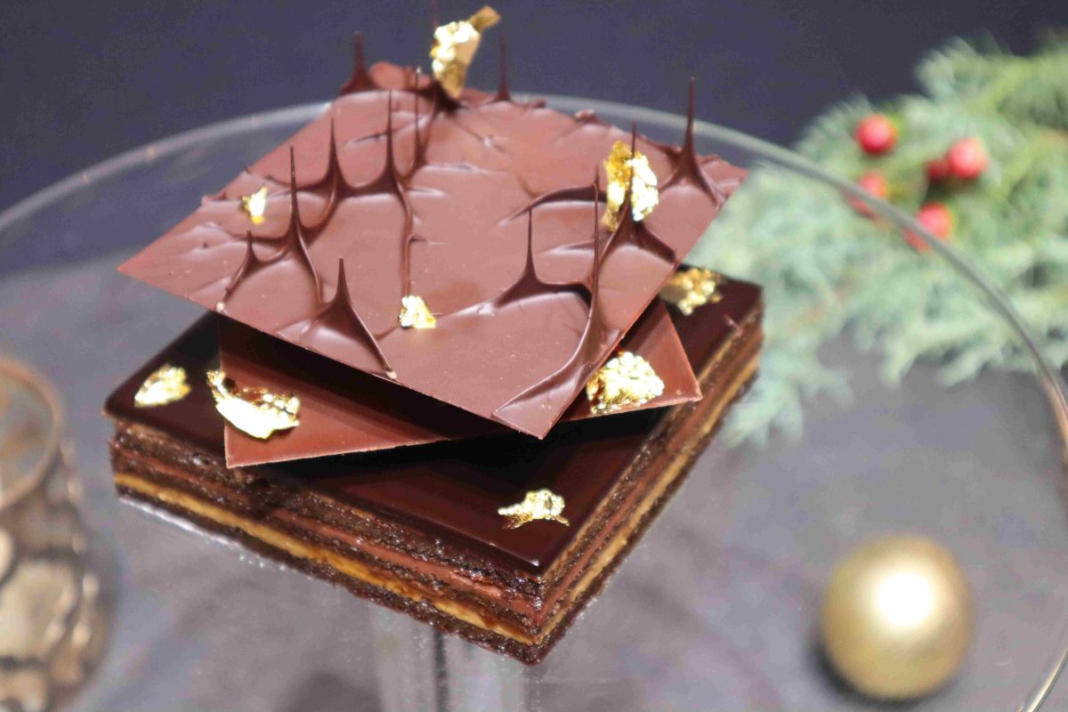 「CHRISTMAS OPERA」(直径11×11㎝)10800円 ※限定50個