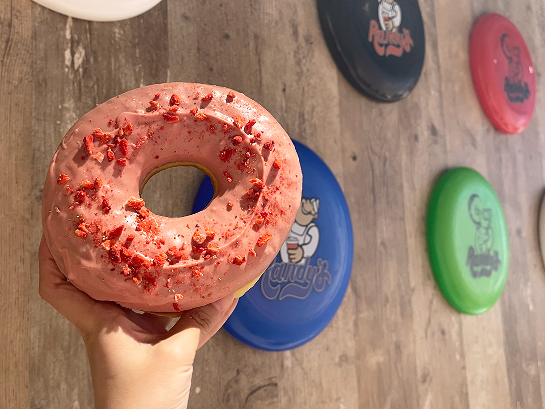 「ストロベリーチョコレートテキサス グレイズド」※現在は販売終了しています