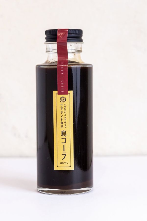 島の装い。STORE