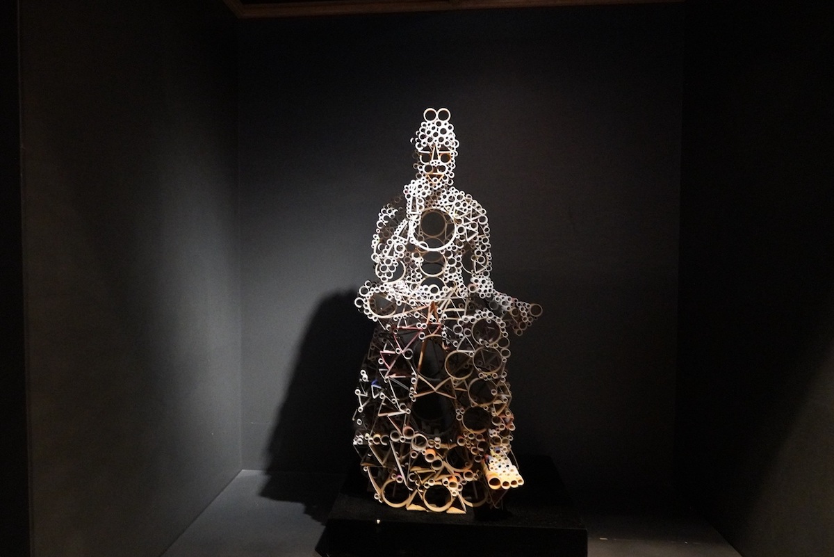 「弥勒 MIROKU」/ 本堀雄二