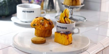 焼き菓子専門店の奥に潜む喫茶室「Midnight Cookie Club by Zucca」【きょん。のあの日この日のカフェダイアリー。】