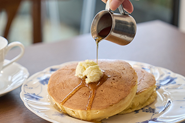 喫茶トリコロール 阪急三番街店