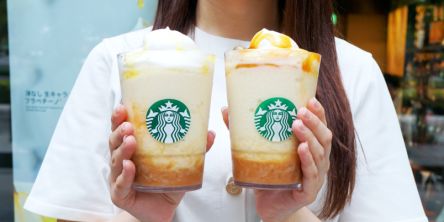 【スタバ新作2025年9月】完成度高っ！ 洋梨×キャラメルの最強タッグ「洋なし 生キャラメル フラペチーノ®」を実食レポート！ おすすめカスタムを徹底紹介
