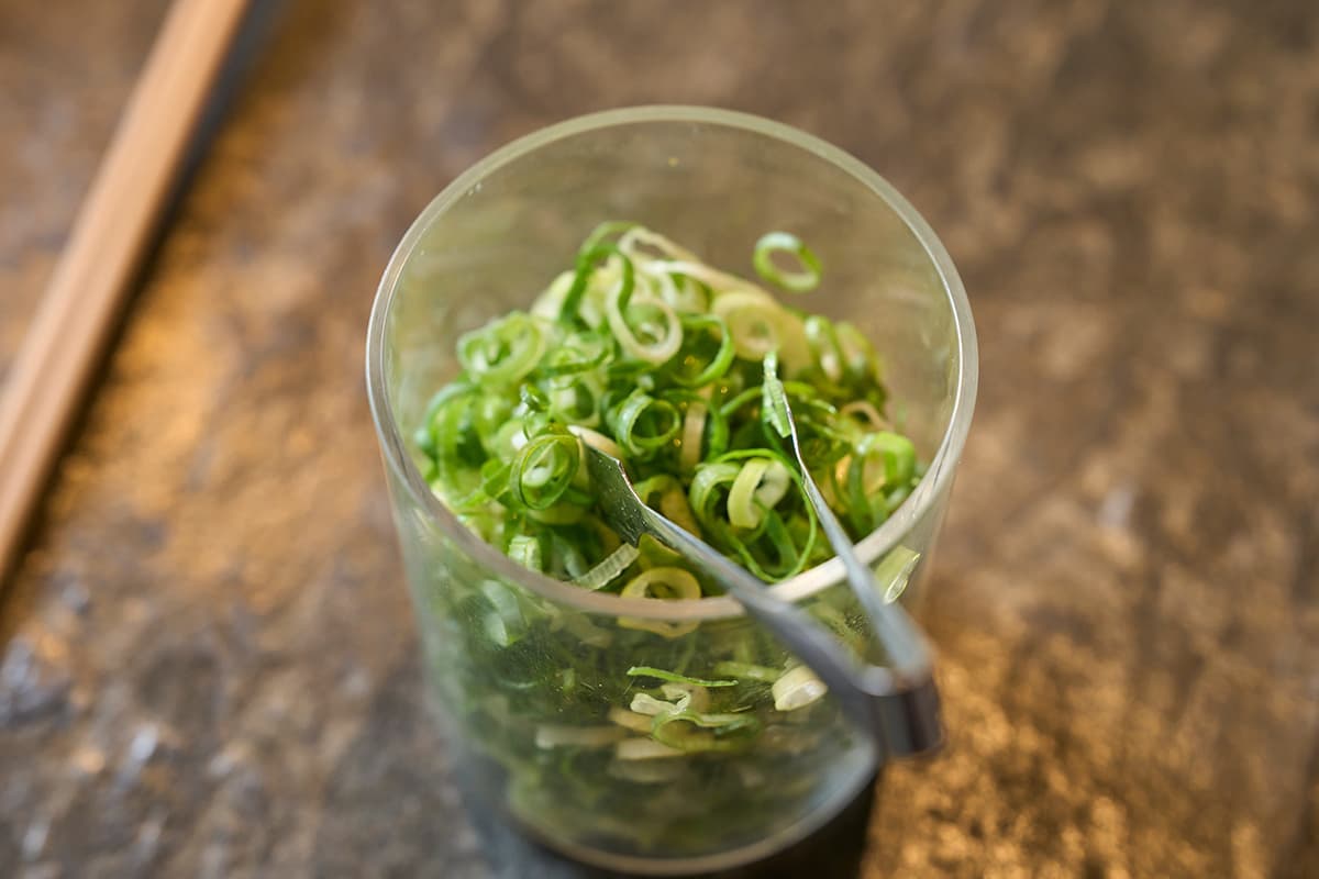 九条ねぎ。爽やかな香りとシャキシャキした食感が蕎麦にマッチ