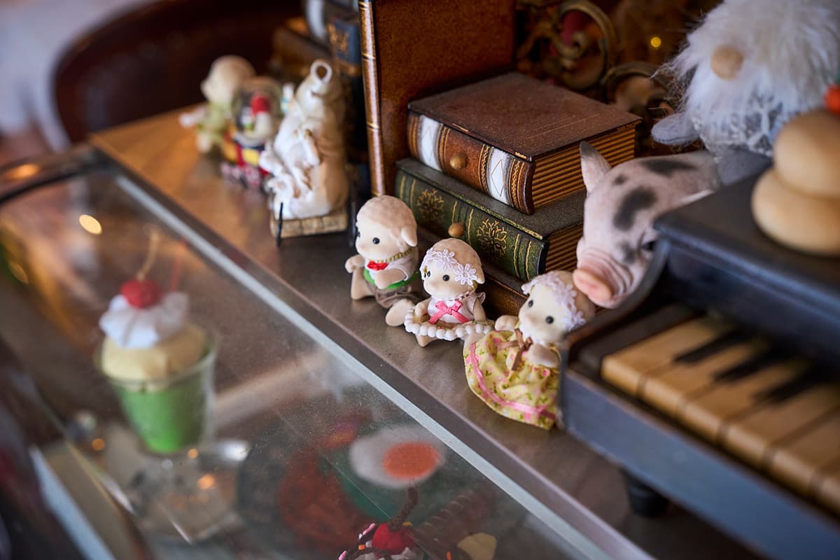 小さな羊の雑貨もたくさん