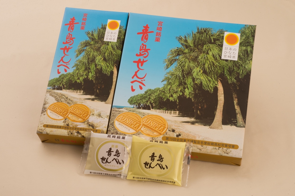 「青島せんべい」2枚×6袋入702円、2枚×12袋入1296円