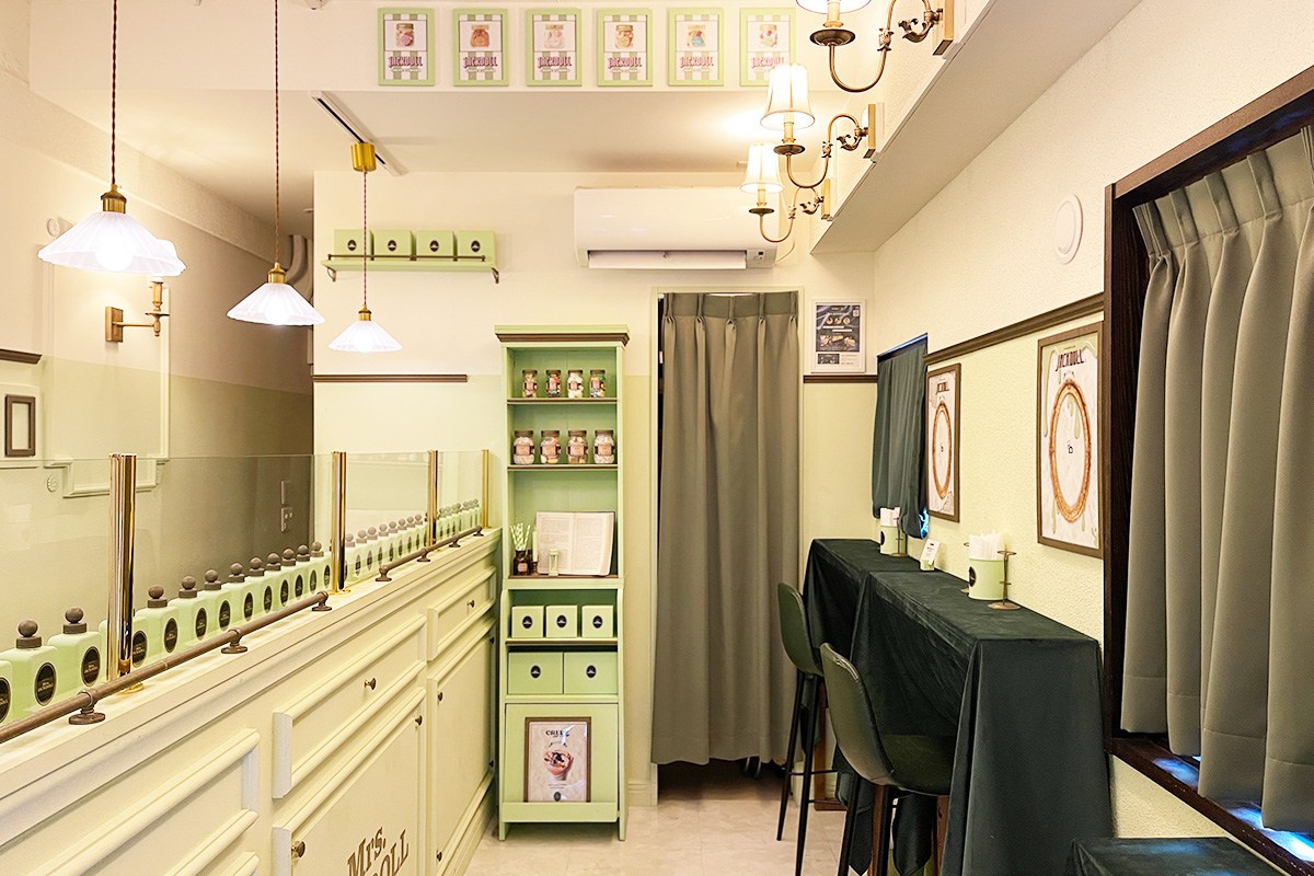 「Mrs.JACKDOLL」店内