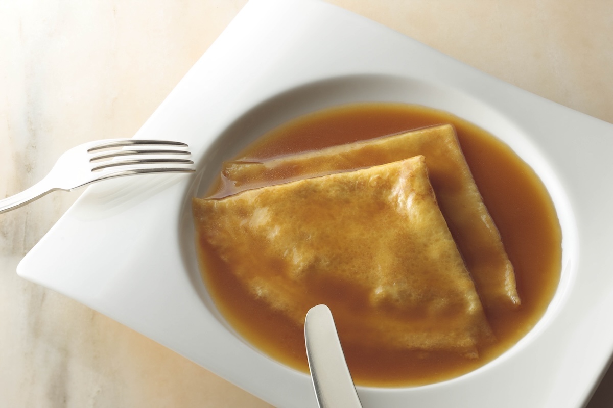 「クレープ・シュゼット」ドリンク付き 2750円