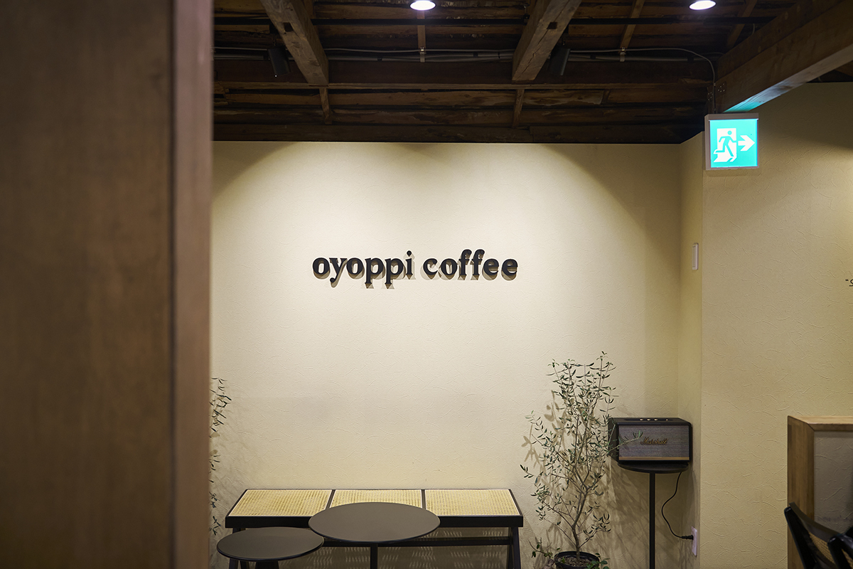 oyoppi coffee内観