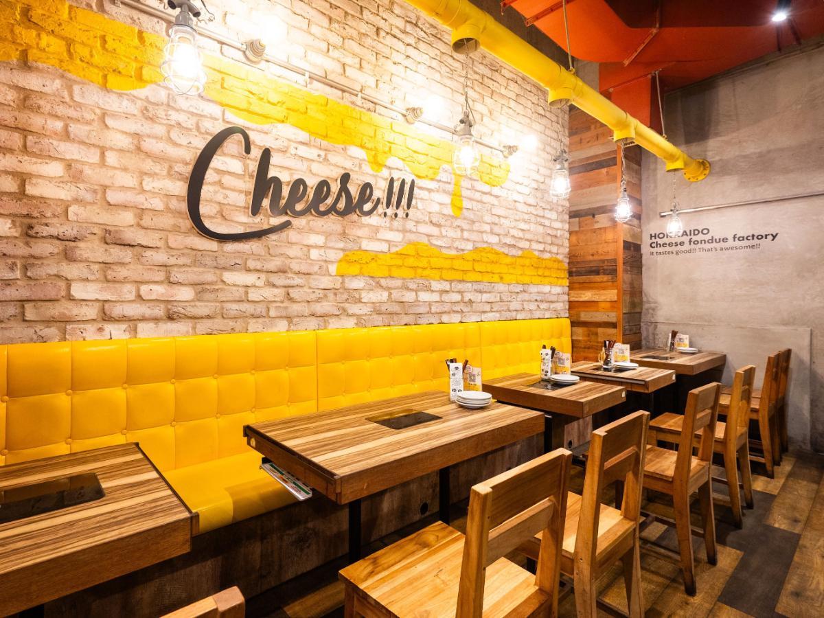 店内にはテーブル席のほか、半個室を完備