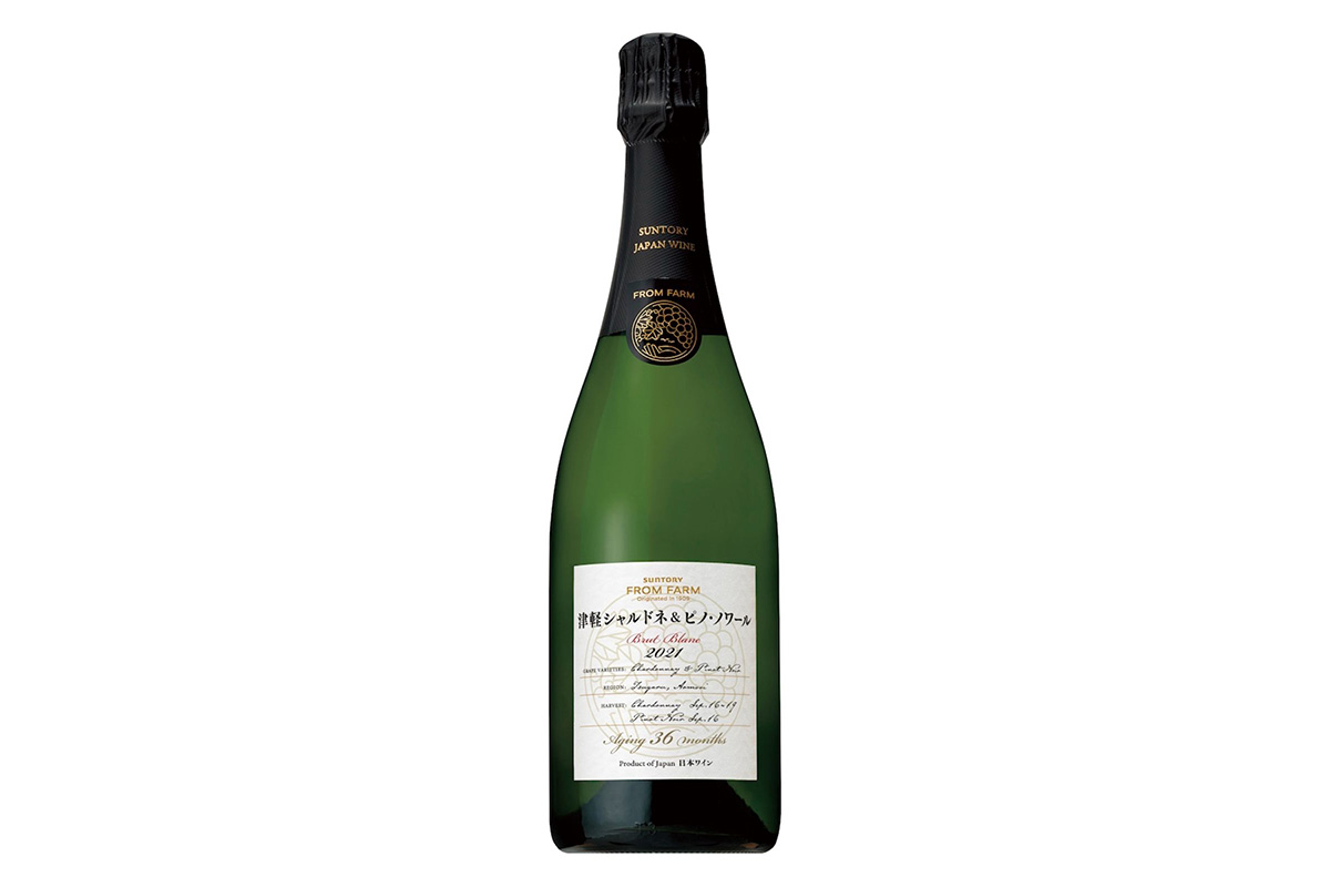 「SUNTORY FROM FARM 津軽 シャルドネ&ピノ・ノワール スパークリング 2021」