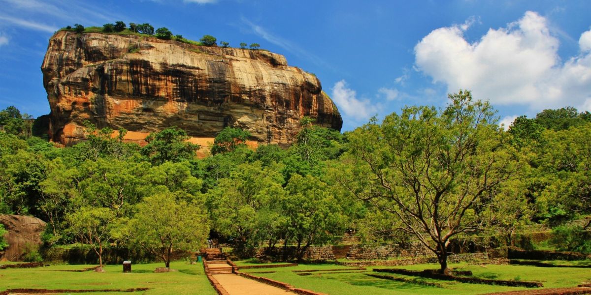 スリランカの海外渡航情報！ ビザは必要？ 時差は？ 変換プラグのタイプは？ スリランカ旅行の際に知っておきたいことまとめ（2025年11月7日更新）