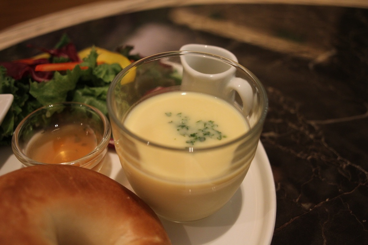 冷製コーンスープとゼリー