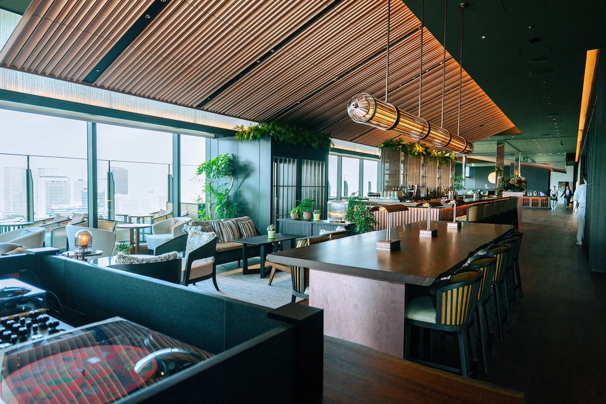 「SONATA BAR & LOUNGE(そなた ばー あんど らうんじ)」