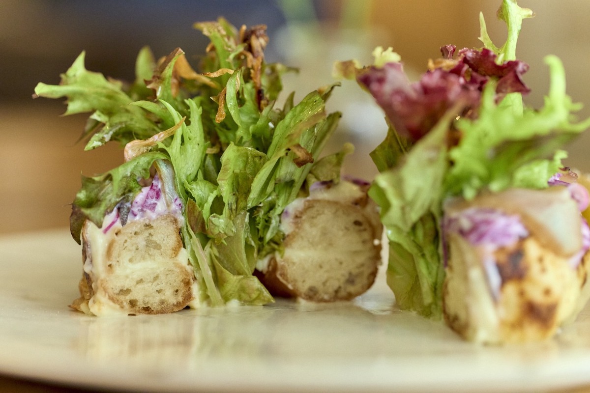 クロックムッシュ風に仕立てた特製ドーナツの断面