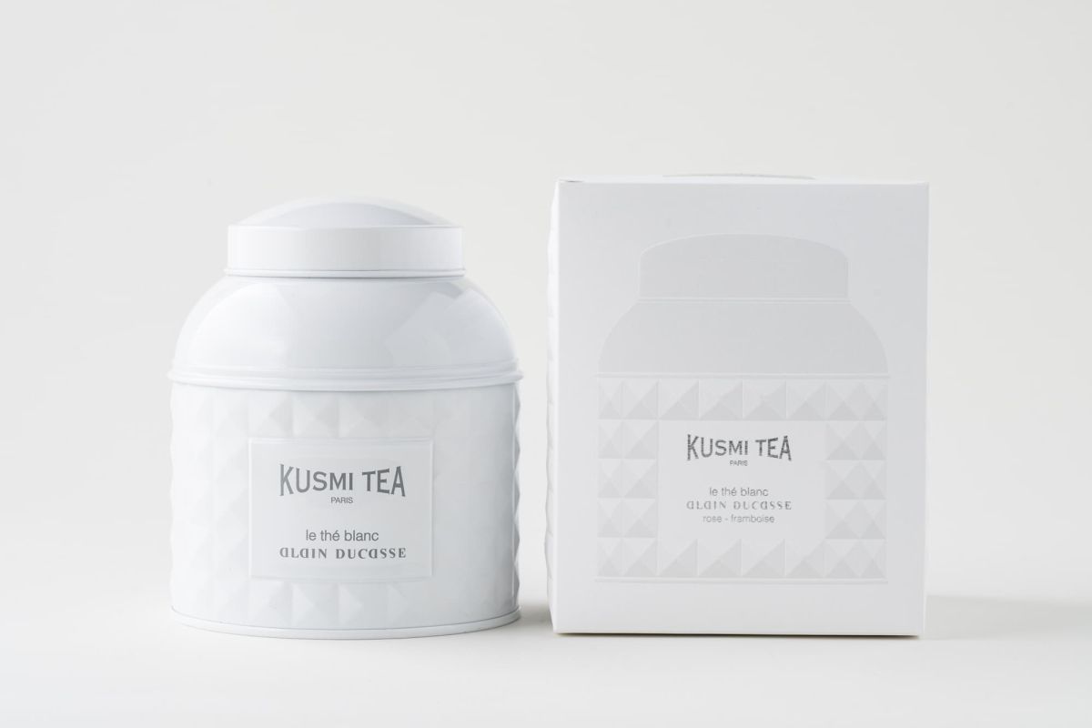 ル・ショコラ・アラン・デュカス／TOKYU Foodshow EDGE 1階／「テ ブラン アラン デュカス 120g缶」