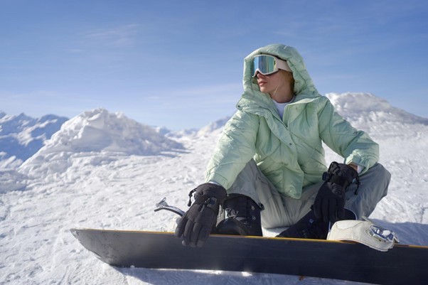 スキーウェア女性 2