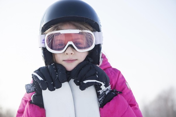 ゴーグルをつけた女の子