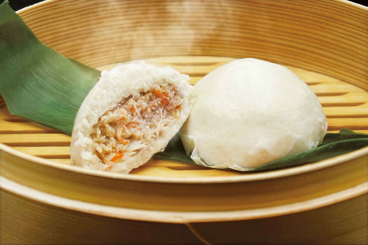 「かに道楽 道頓堀本店」の「かにまん」700円 