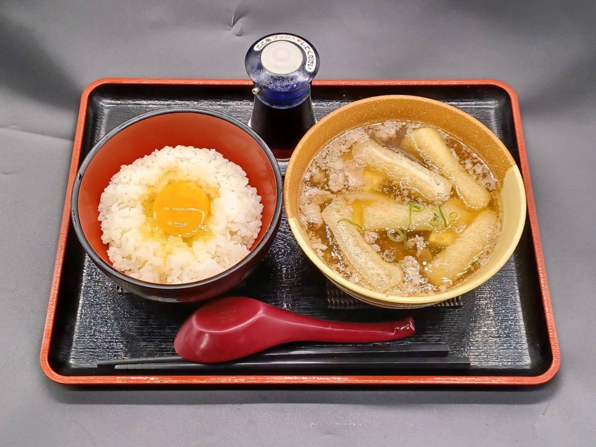 「大阪本場 中央市場　藤味（阪神梅田本店　地下1階　スナックパーク）」の「肉吸いセット（肉吸い・たまごかけご飯）」650円