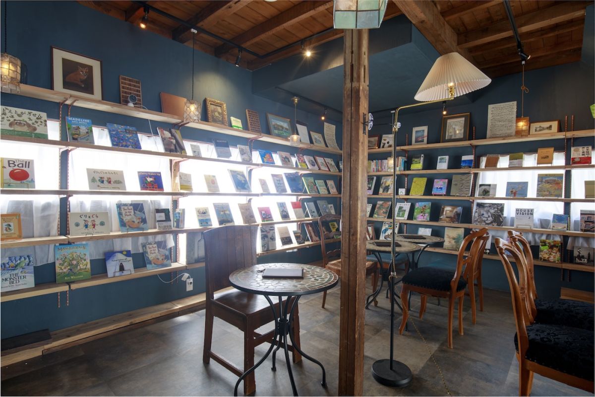 TOE LIBRARY PARC内観