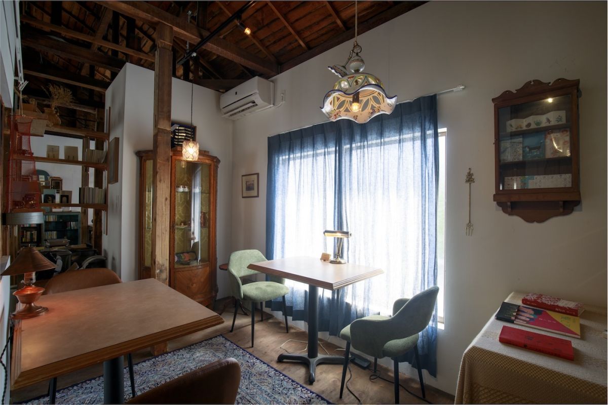 TOE LIBRARY PARC PARC LOUNGE