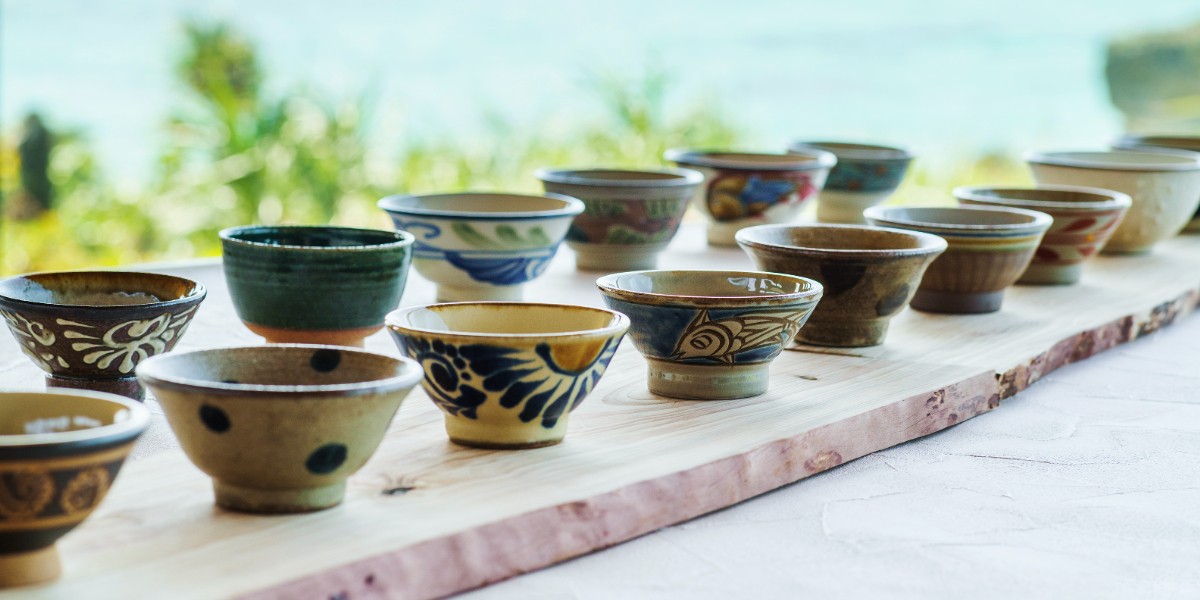 「バンタカフェ by 星野リゾート」恒例の秋イベント「海辺のやちむん市」が11月1日からスタート