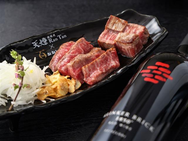 百年の恵み おおいた和牛食べ比べコース「夕風」11000円～（税込・サービス料別）