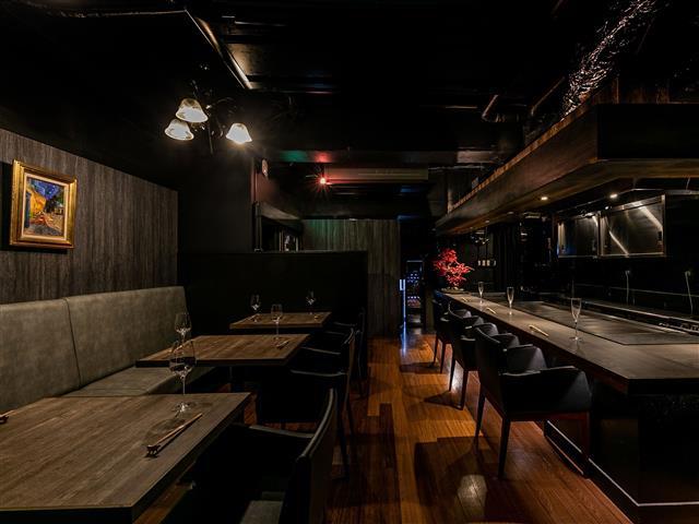 「鉄板焼 grow 上野店」店内