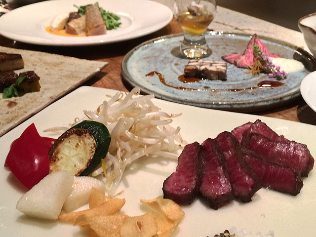 ランチコース「もくれん」1万1000円（税込・サービス料別）