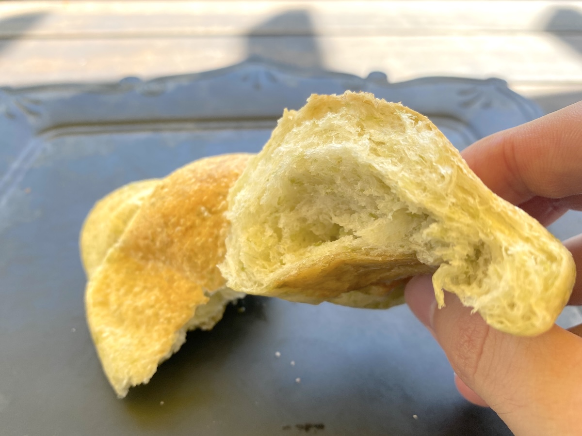「Tokyo Veagan Bakes」あおさの塩パン2