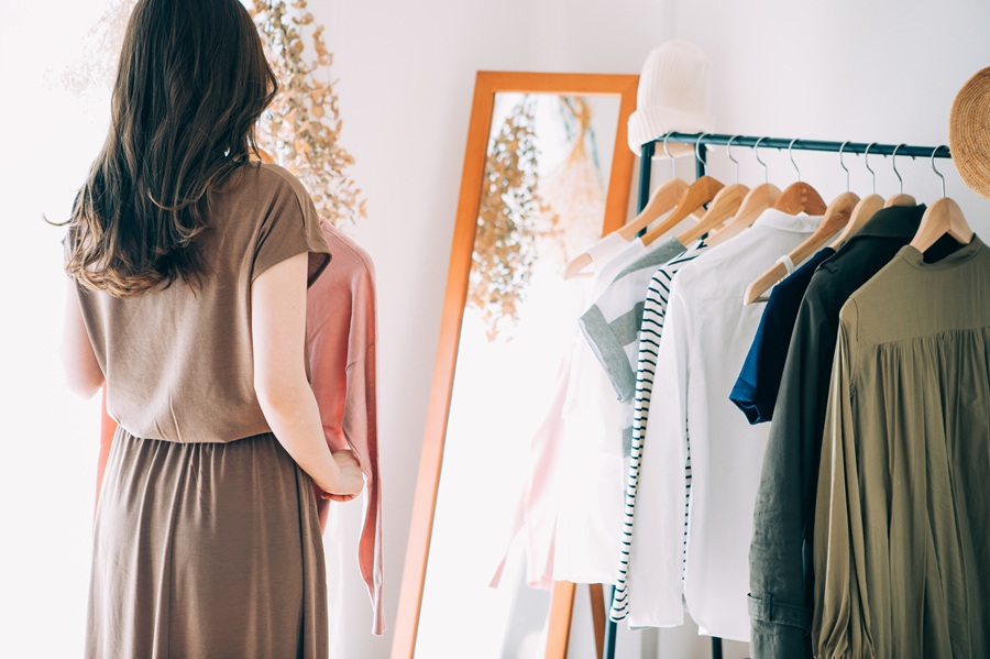 レディース向けの洋服（ファッション）レンタル・サブスクおすすめ4選！ 各サービスのプランや特徴は？