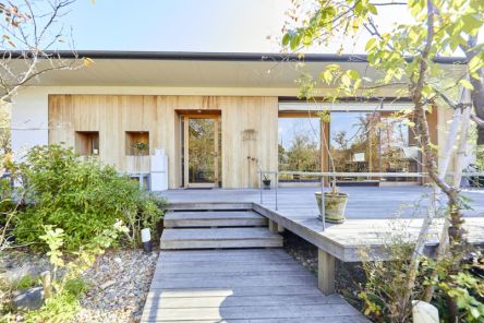 カフェ「鹿の舟 囀」で心豊かな上質時間｜奈良を代表するカフェ＆雑貨の「くるみの木」がプロデュース