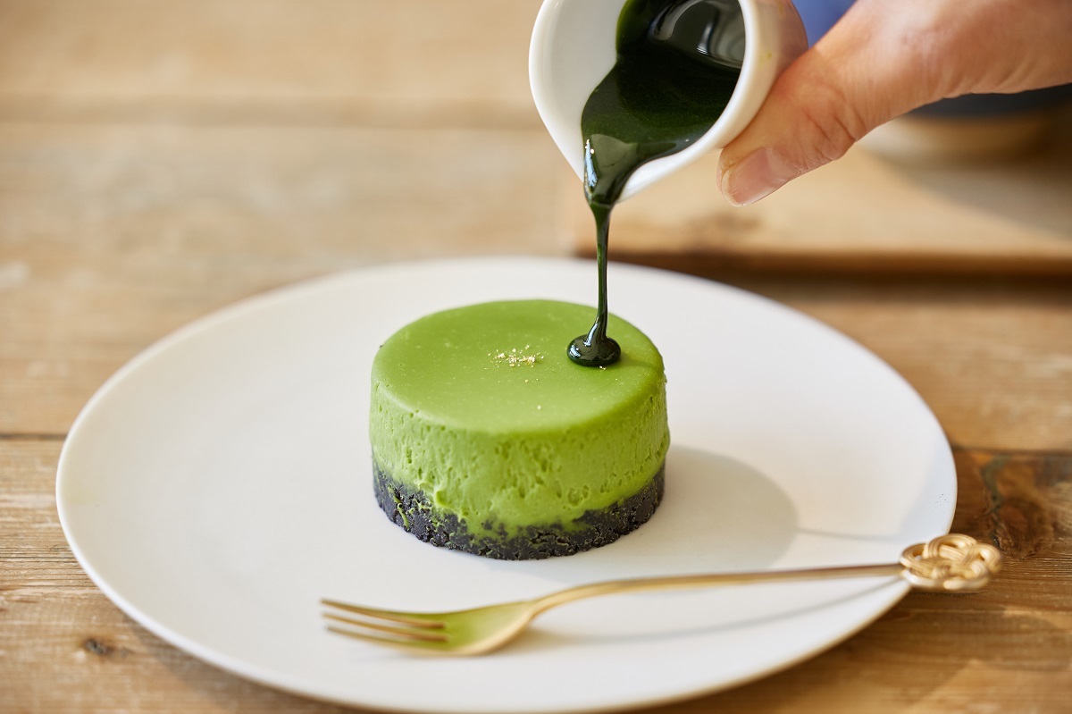 「抹茶チーズケーキ」680円