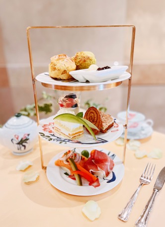 サロンドテシェ松尾　池袋東武店アフタヌーンティー1