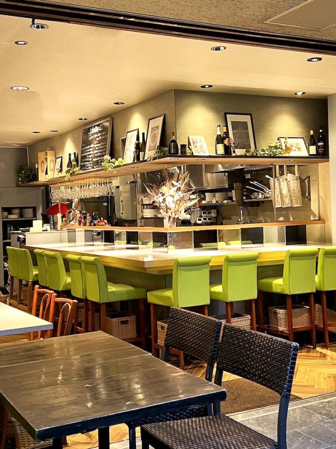 PIZZERIA Tana forno内観