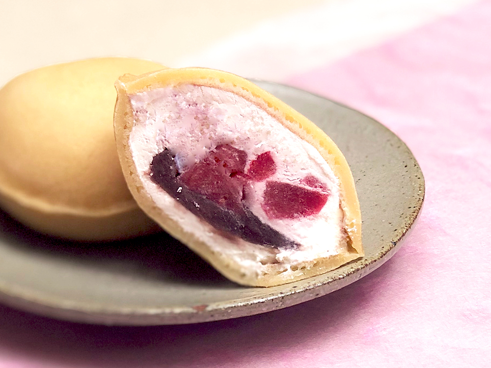 福岡県産 あまおう苺 加工販売所 伊都きんぐ「どらきんぐエース」1個626円1