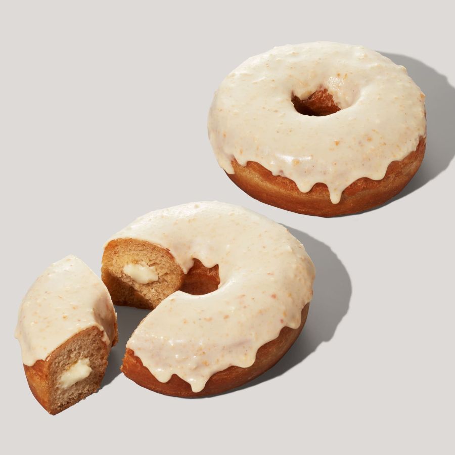 「ホワイトチョコマカダミアドーナツ」(再登場) 310円