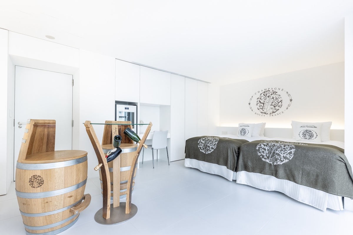 © Cuvée J2 Hôtel Osaka by 温故知新