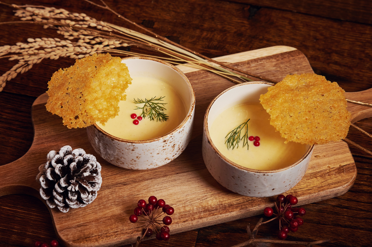 野菜とお米のチュイルのスープ 