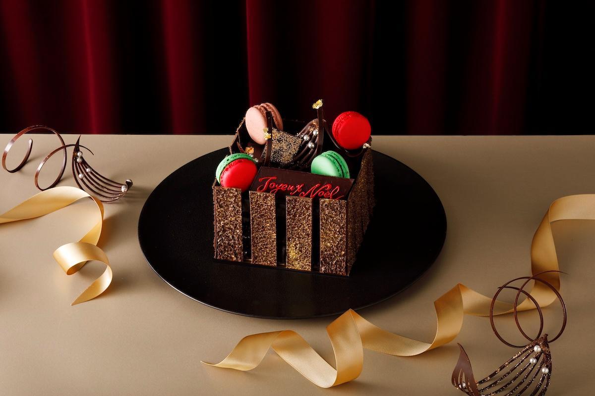 「スーパーオペラレジェール」縦12cm&times;横12cm&times;高さ7.5cm 2万1600円