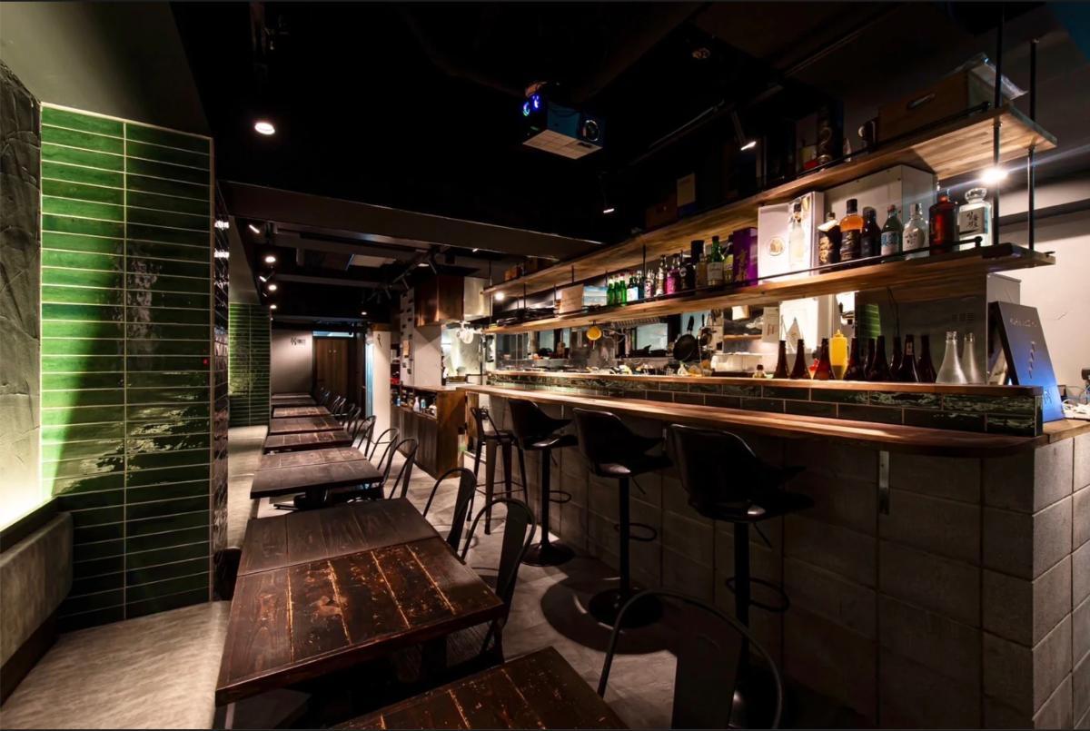 KOREAN BISTRO BANJIHA 店内