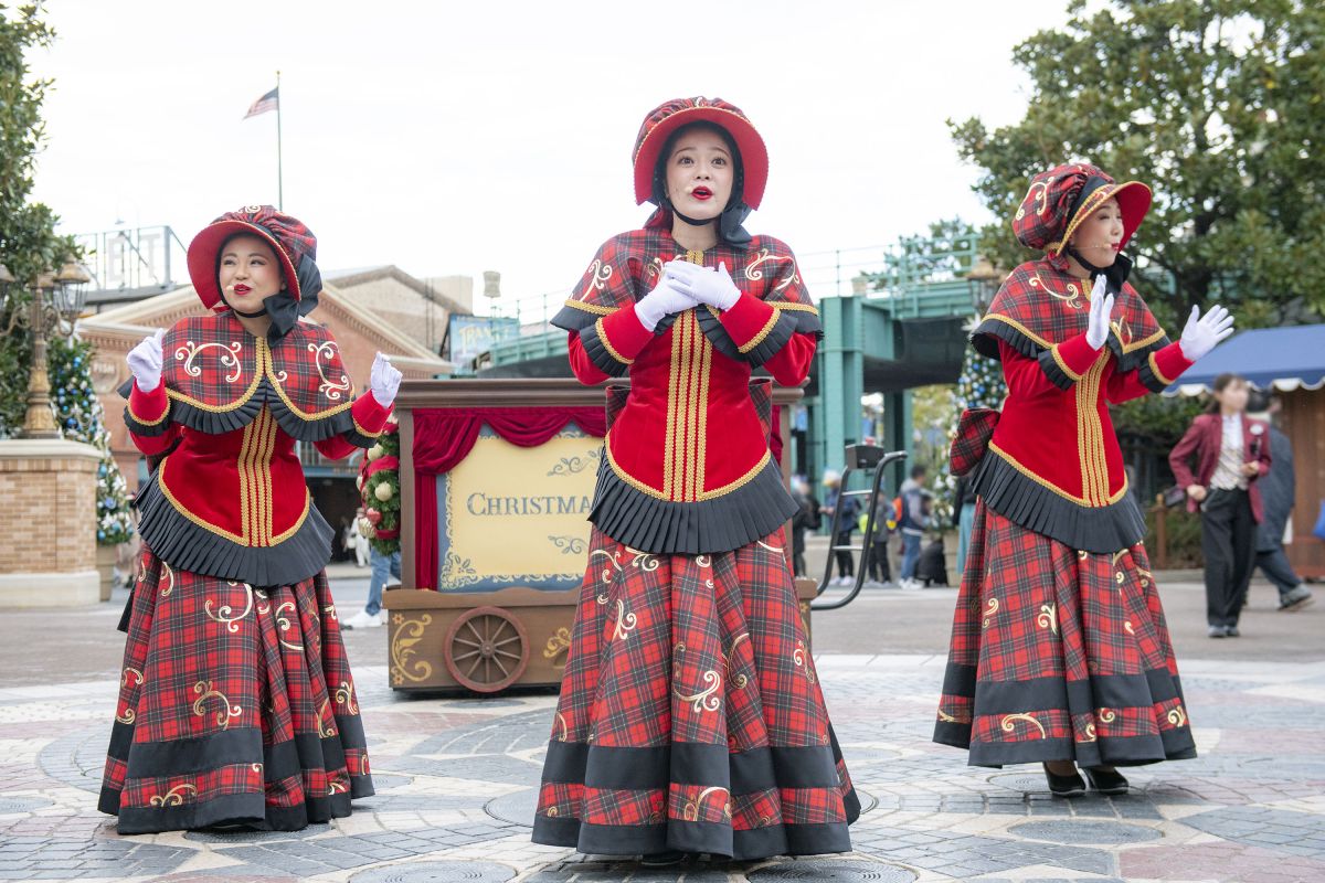 クリスマスキャロラーズ