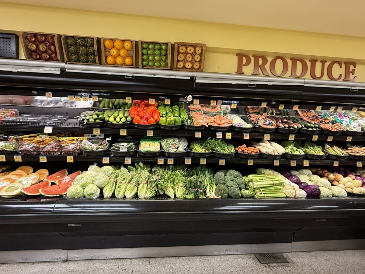 地元客が利用するスーパーマーケット「フードパントリー・アット・イートンスクエア」