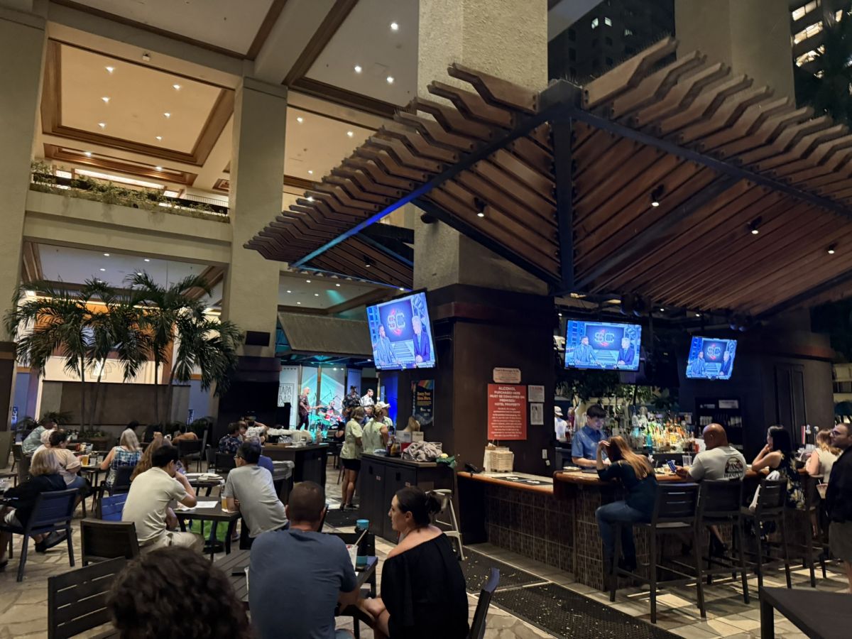 タパ・バーの雰囲気