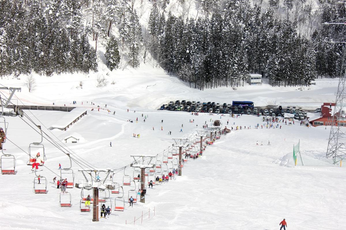 広々としたゲレンデ